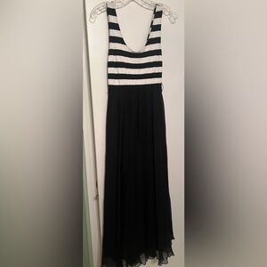 Alice + Olivia black and white striped dress size 8